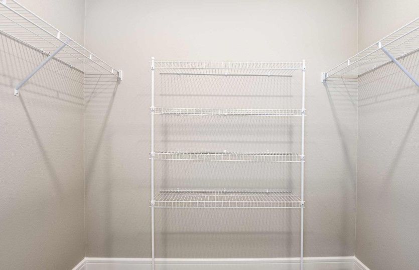 Large Owner's Walk-In Closet