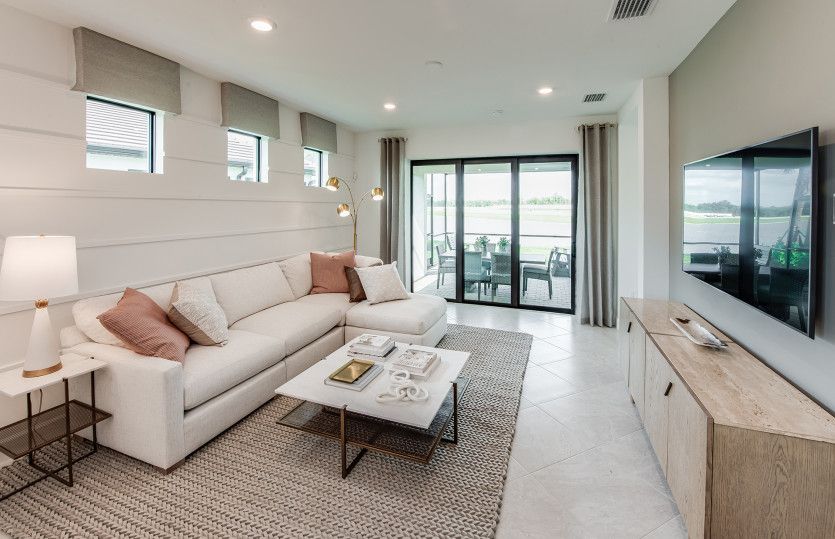 Gathering room, perfect for entertaining