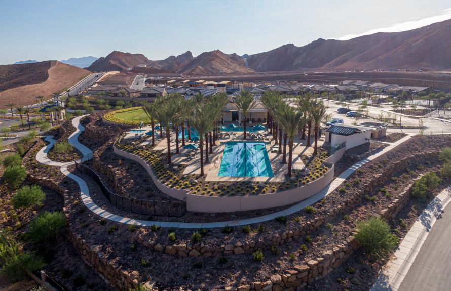 Luxurious Clubhouse Amenities