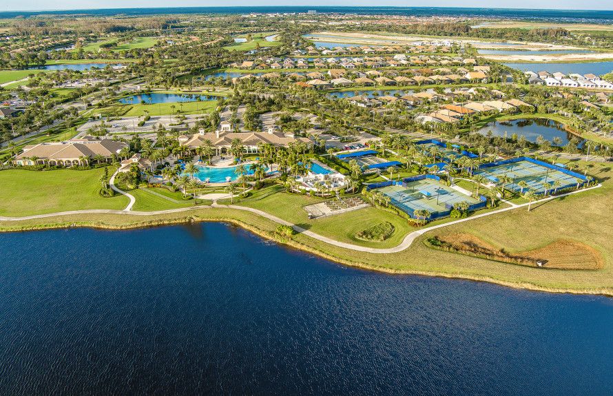 2 Clubhouses and 18 Courts