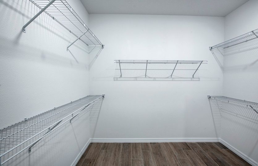 Owner's suite walk-in closet