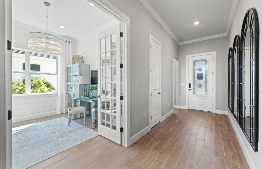 Bright and welcoming entry