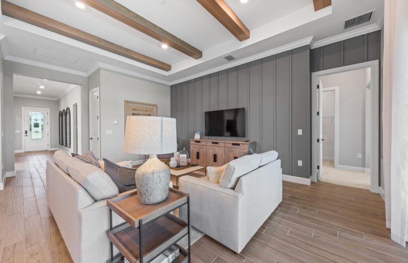 Gathering room with plenty of space to entertain