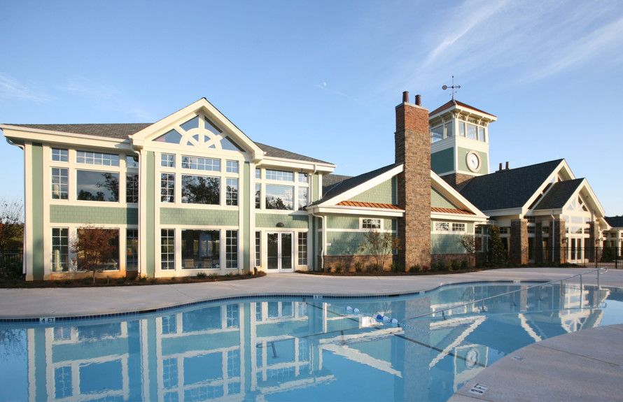 Clubhouse & Pool