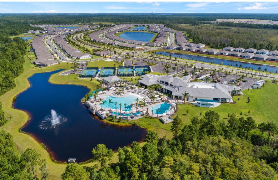 27,000 SF Amenity Center