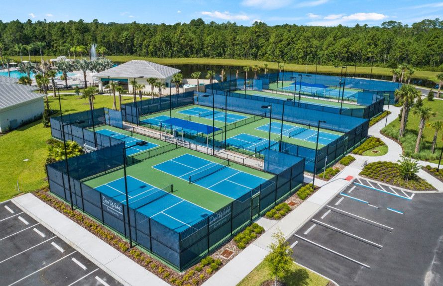 Pickleball & Tennis Courts