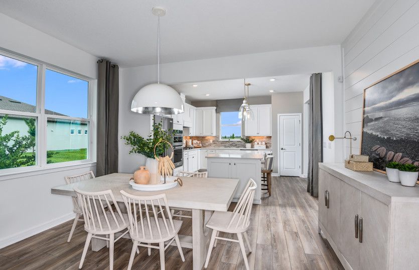 Open Concept Kitchen & Cafe