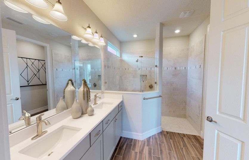 Owners Bath