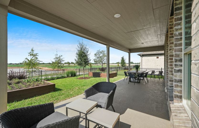 Extended Covered Patio Option