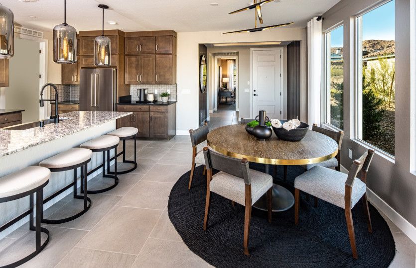 Cafe and Kitchen