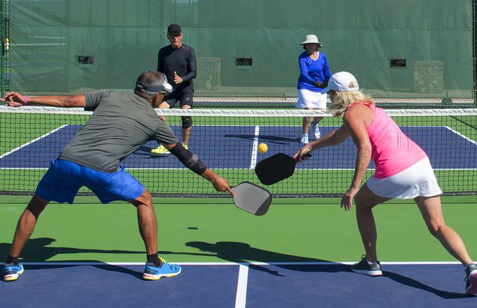 Join a Pickle Ball Club!