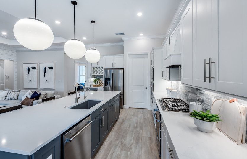 Kitchen with large island, perfect for entertaining
