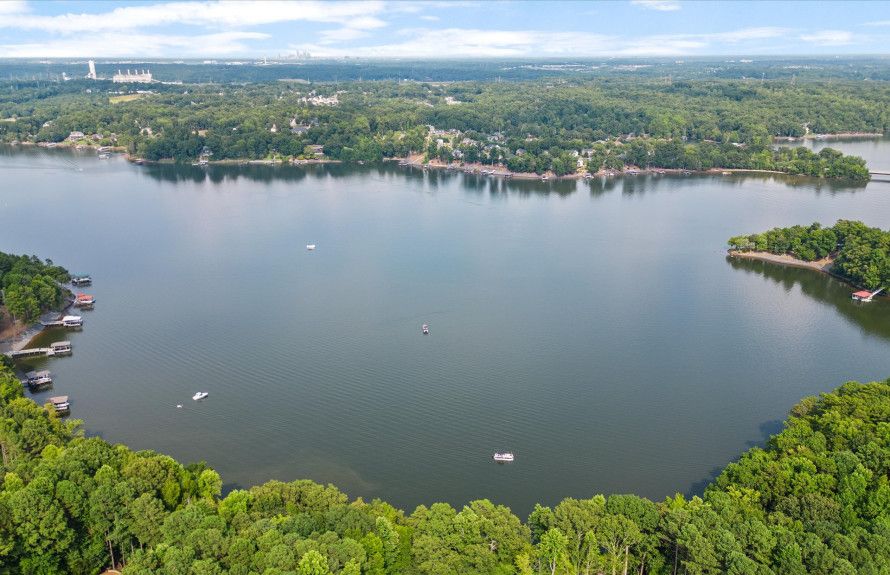 Quick Access to Catawba River