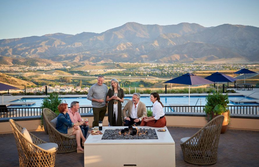 Picturesque Mountain Views