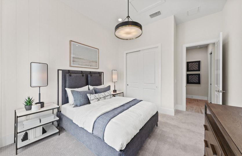 Secondary bedroom