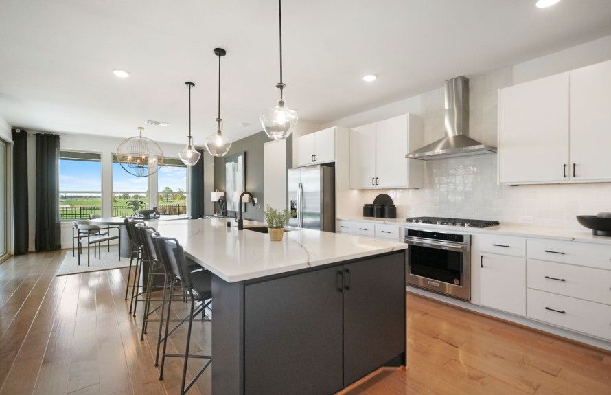 Large Kitchen Islands