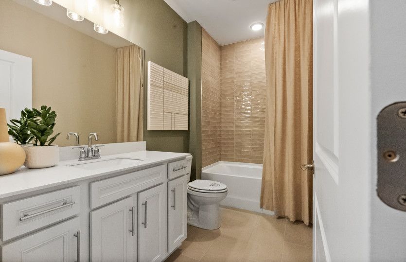 Hallmark Secondary Bath
