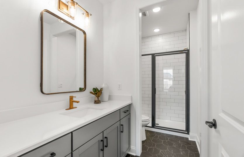 Renown Secondary Bath