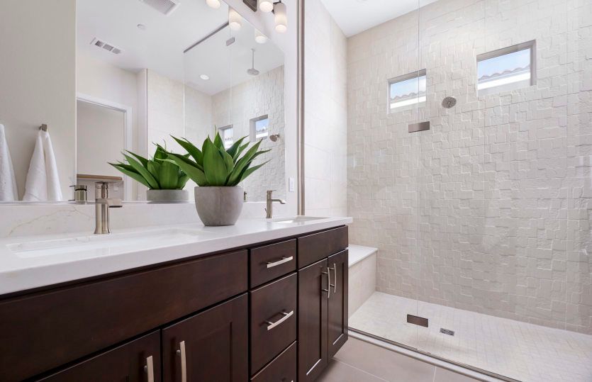 Kinsey Model Owner's Bathroom