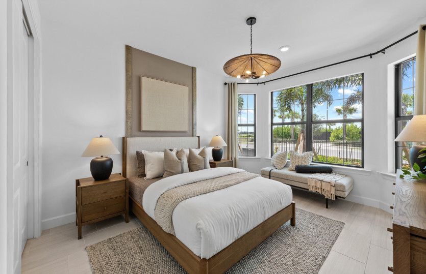 Secondary bedroom, perfect for guests