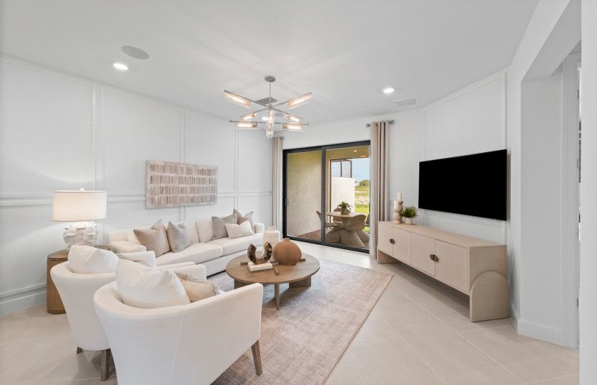 Sliding glass door leading to the lanai