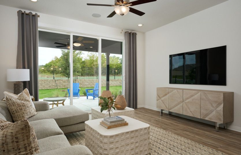 Contour Gathering Room