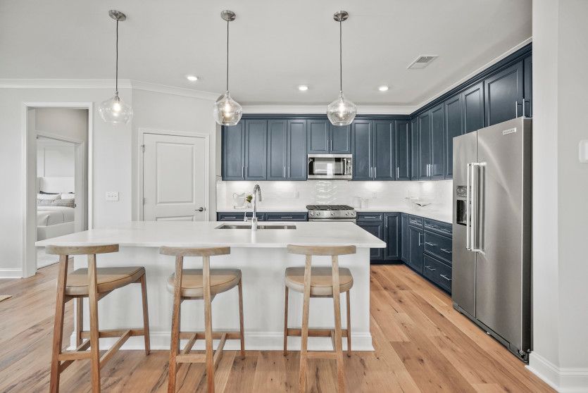 Beautiful Kitchen with Large Island