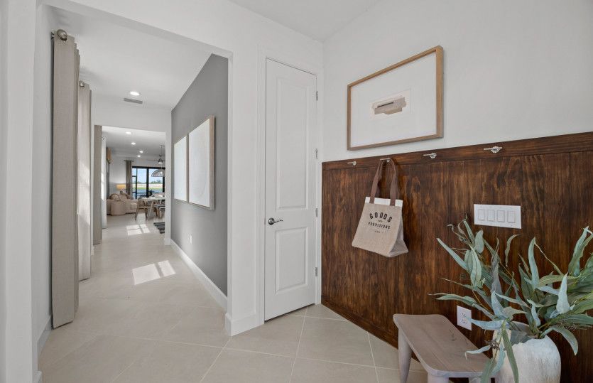 Welcoming foyer to great guests