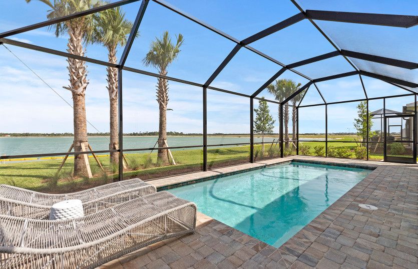 Screened-in lanai with pool
