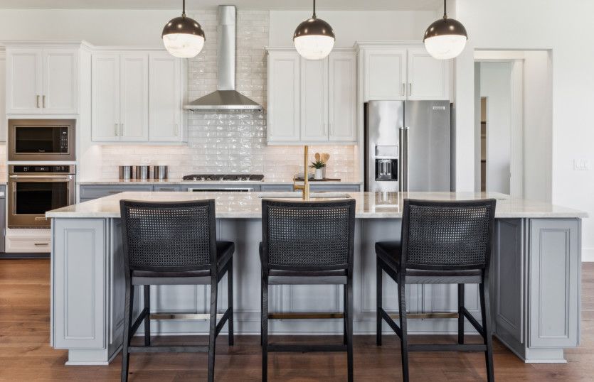 Eat-in bartop island