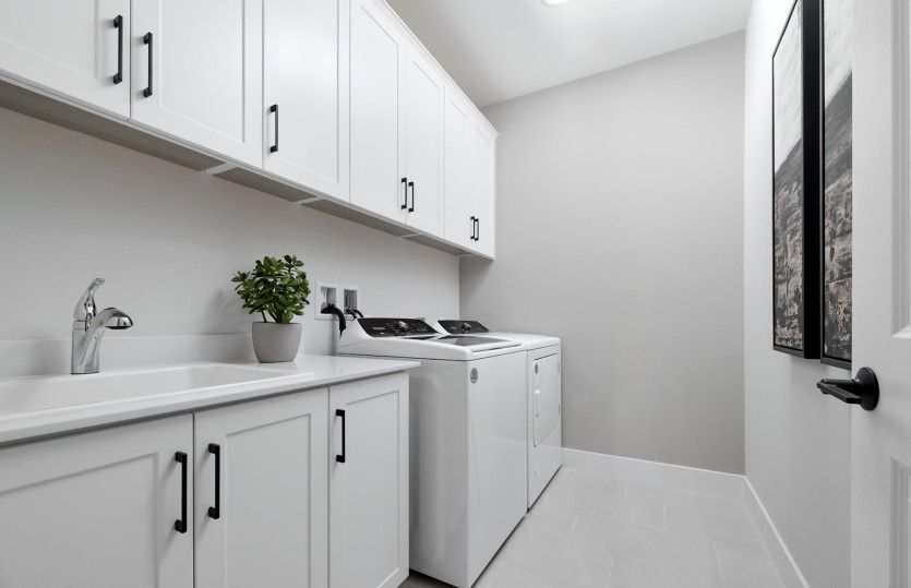 Bellwood Laundry Room