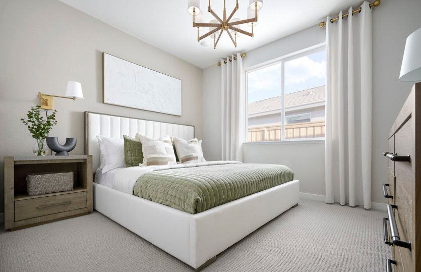 Secondary bedroom