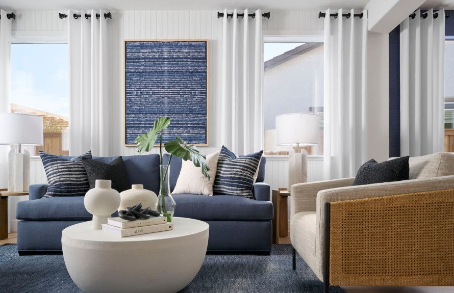 Solitude Living room