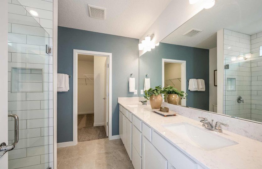 Owner's Bath with Dual Sinks