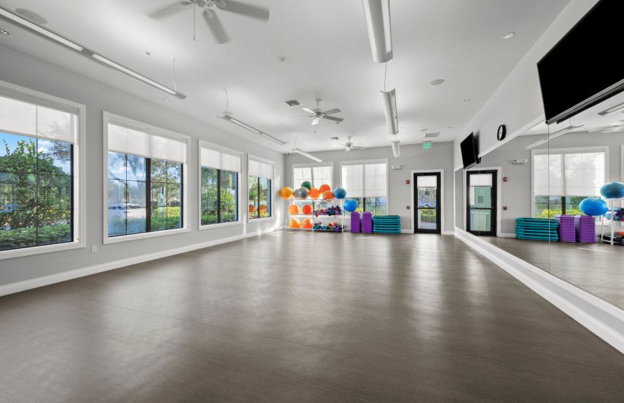 Oasis Club - Movement Studio