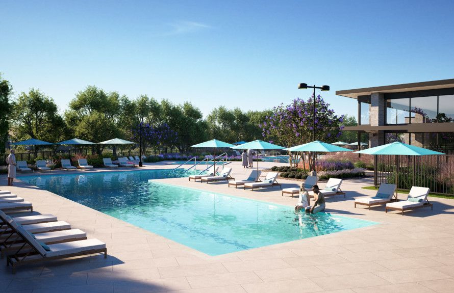 Resort Style Swimming Pool