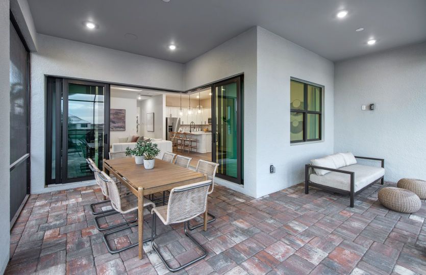 Covered lanai with extended lanai option