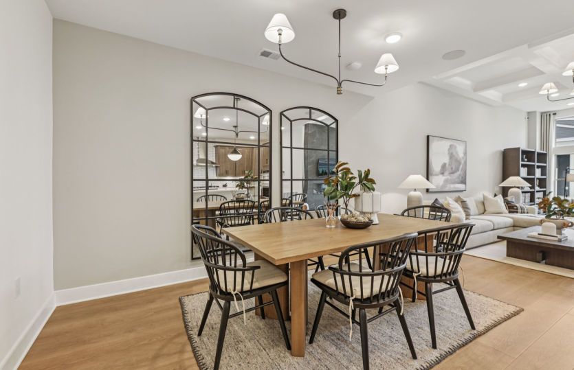 Café Space Provides Space for Formal or Casual Meals