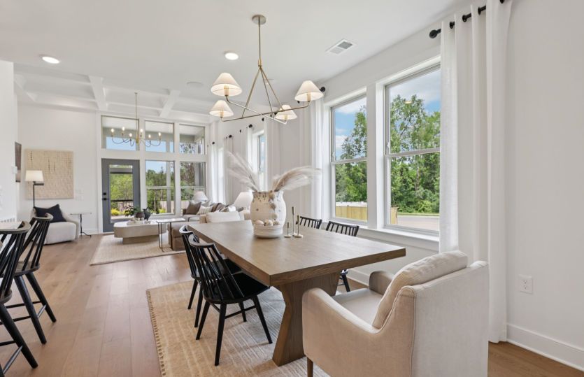Café Seamlessly Integrated for Formal or Casual Meals