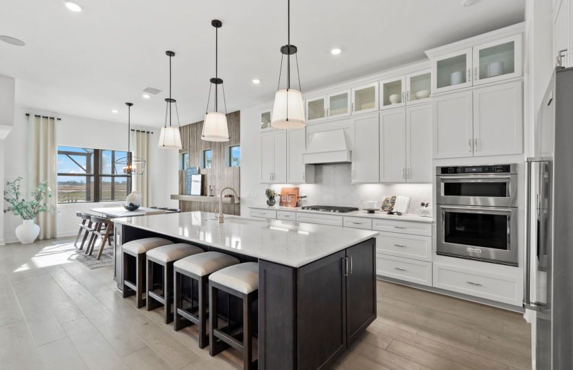 Kitchen with large center island | Model Representation