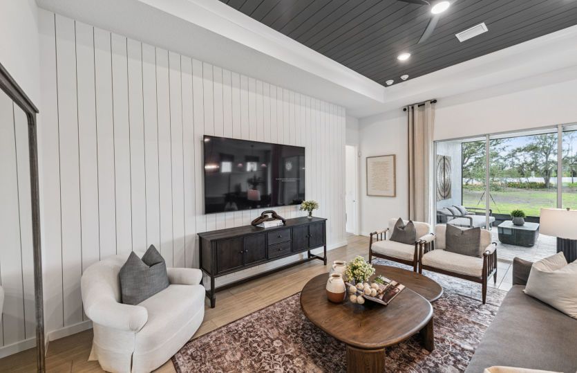 Open-Concept Gathering Room for Everyday Living