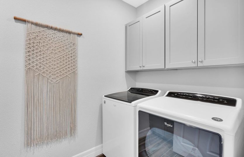 Mainstay Grand | Laundry Room