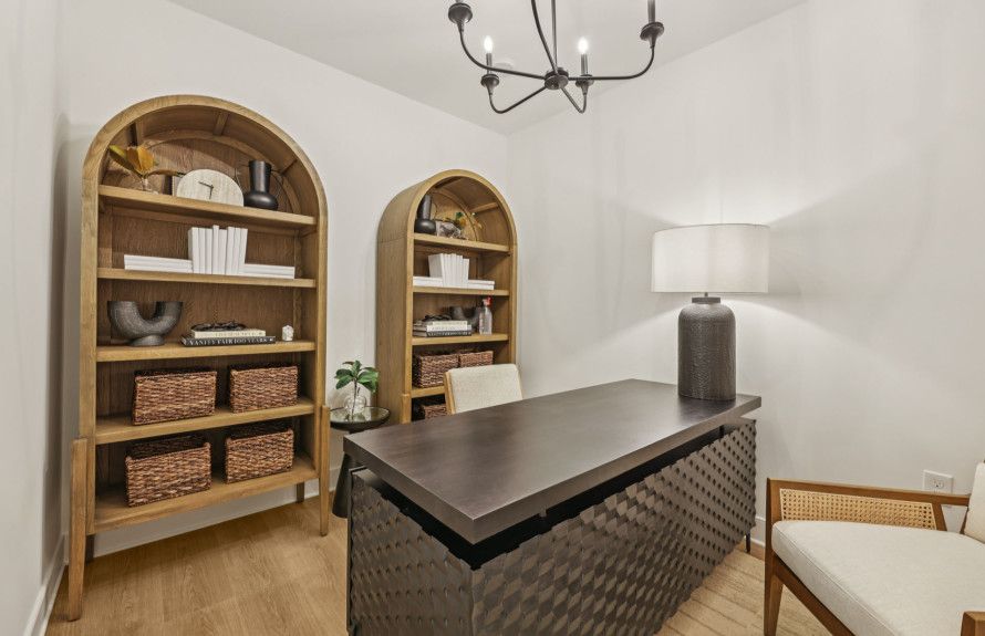 Flex Room - Perfect for a Home Office