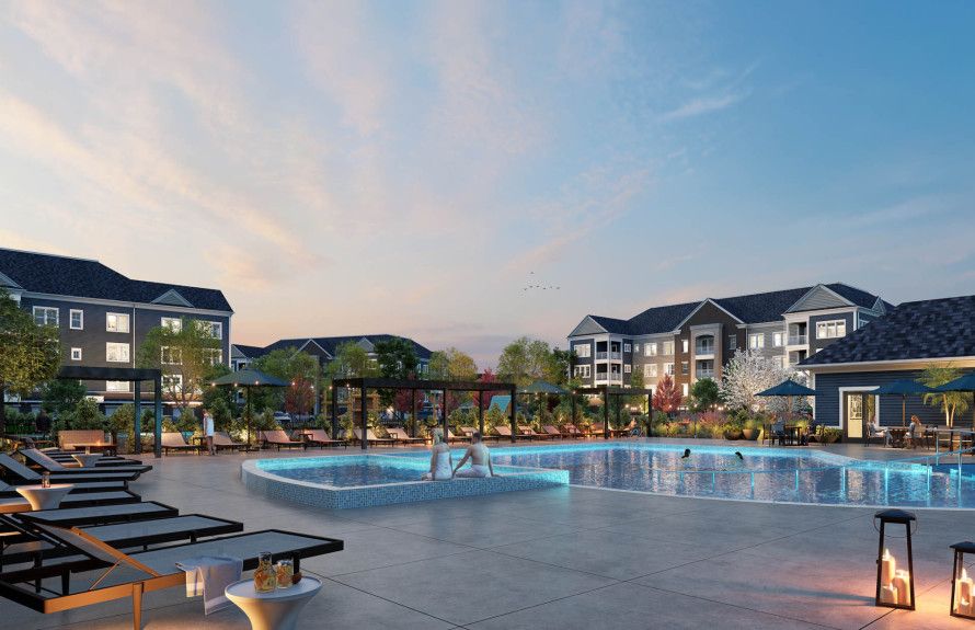 Outdoor Pool & Spa