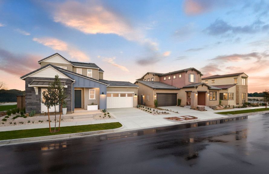 Model Exteriors