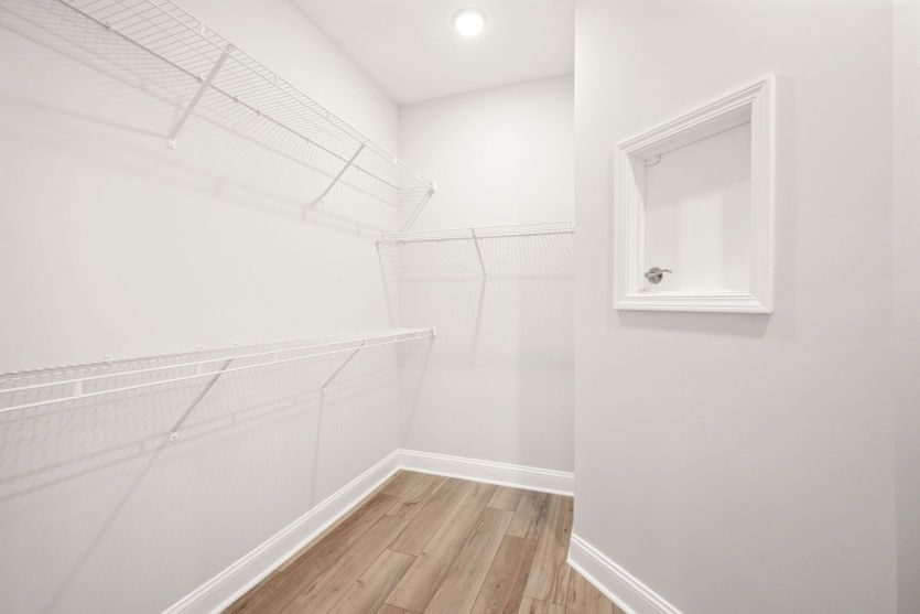 Owner's Suite Closet
