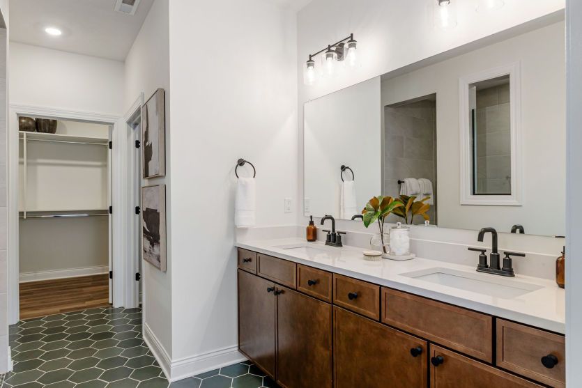 Owner’s Bath