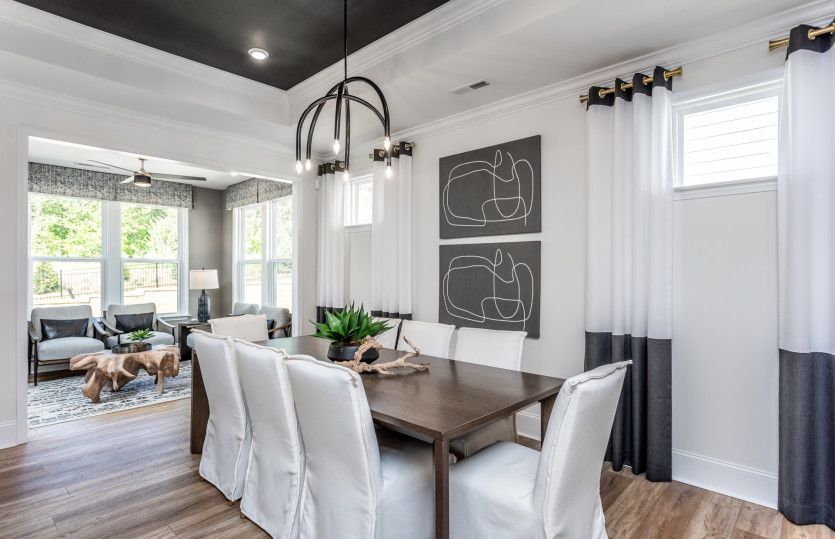 Dining Room & Sunroom