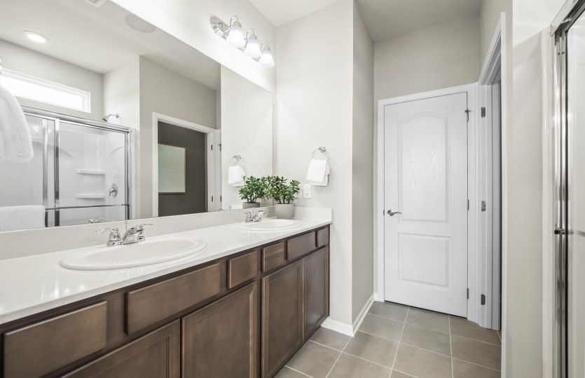 Owner's Bath with Double Bowl Vanity