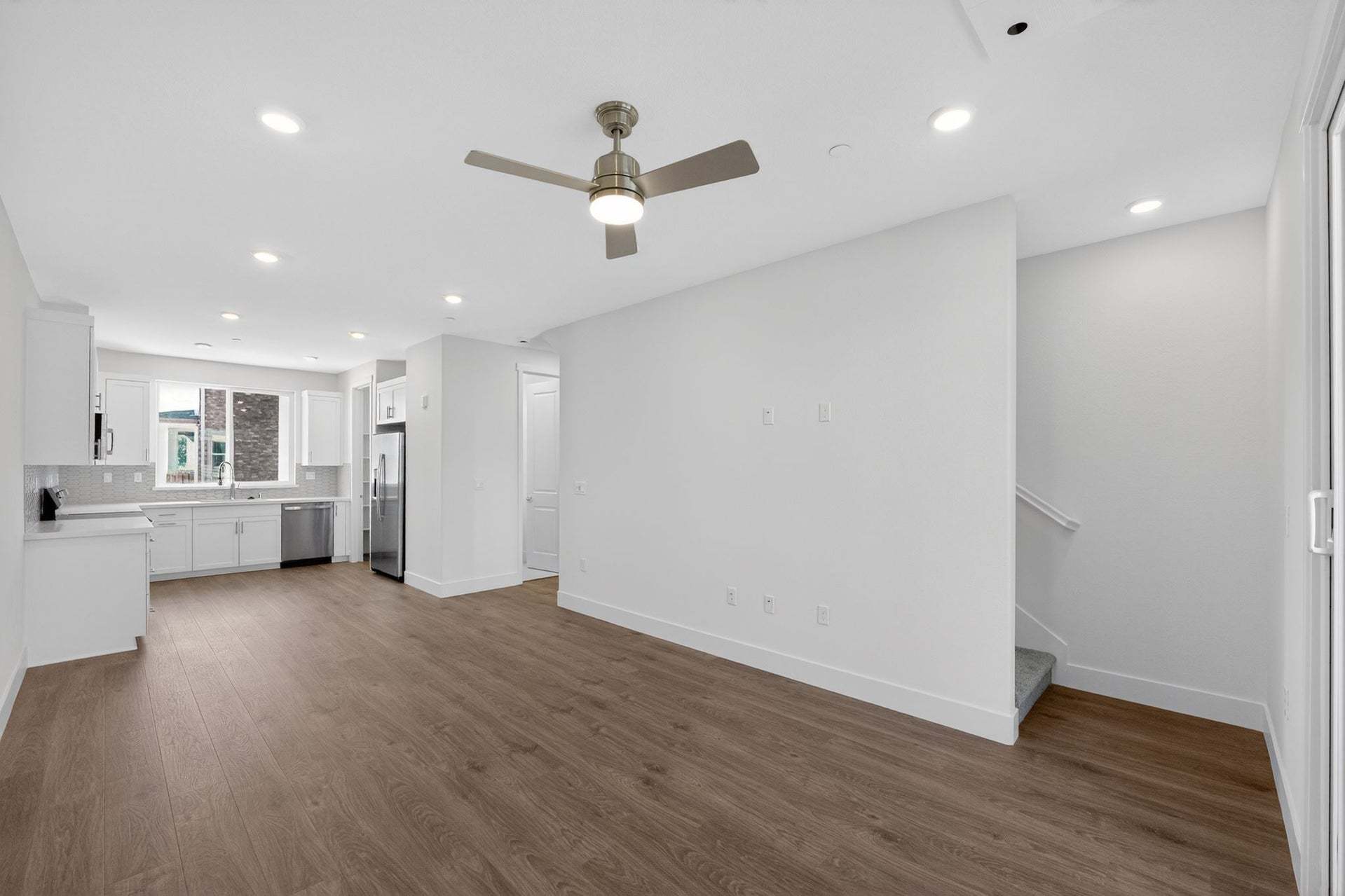 TH1 | Living Room